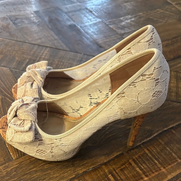 Christian Siriano Shoes - Christian Siriano Cream  Lace Heels with Cork Heel. Great Condition!